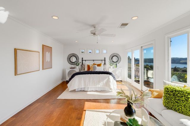 312 Baker Ct, Benicia, CA 94510