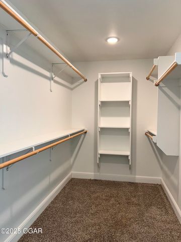 211 Theo Grey Avenue, Joplin, MO 64841