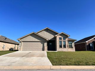 211 Theo Grey Avenue, Joplin, MO 64841