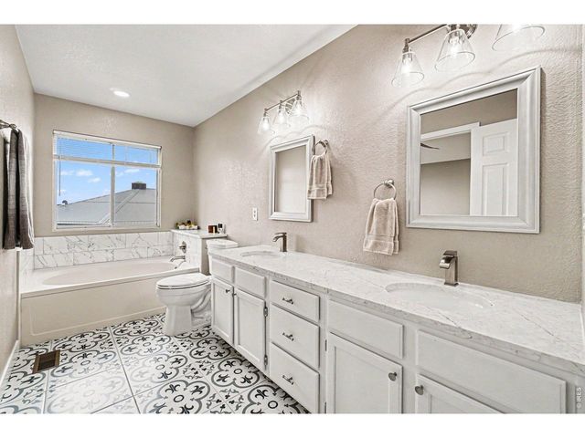 1358 Marigold Ct, Lafayette, CO 80026
