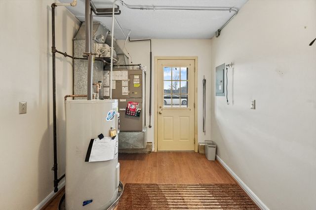 84 Century Way 84, Gardner, MA 01440