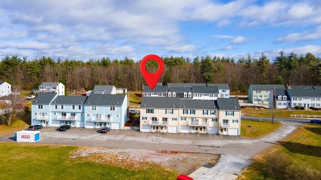 84 Century Way 84, Gardner, MA 01440