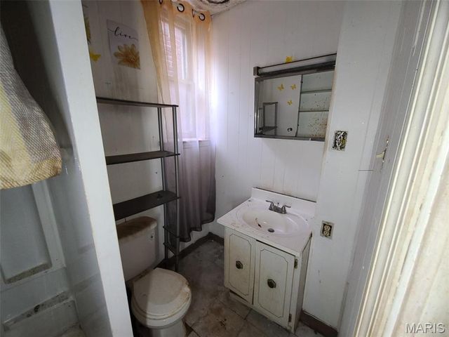 1630 Semple Avenue, St Louis, MO 63112