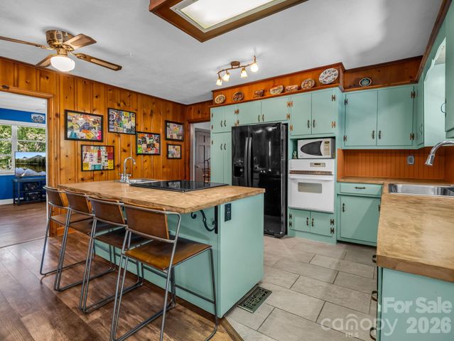 2521 Cat Square Road, Vale, NC 28168