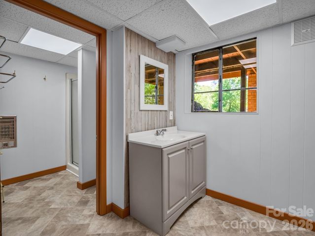 2521 Cat Square Road, Vale, NC 28168