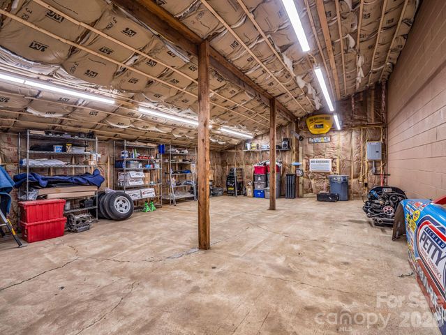 2521 Cat Square Road, Vale, NC 28168