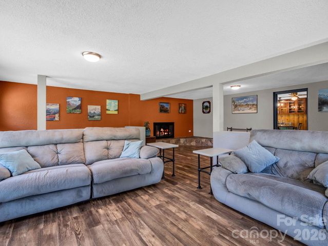 2521 Cat Square Road, Vale, NC 28168