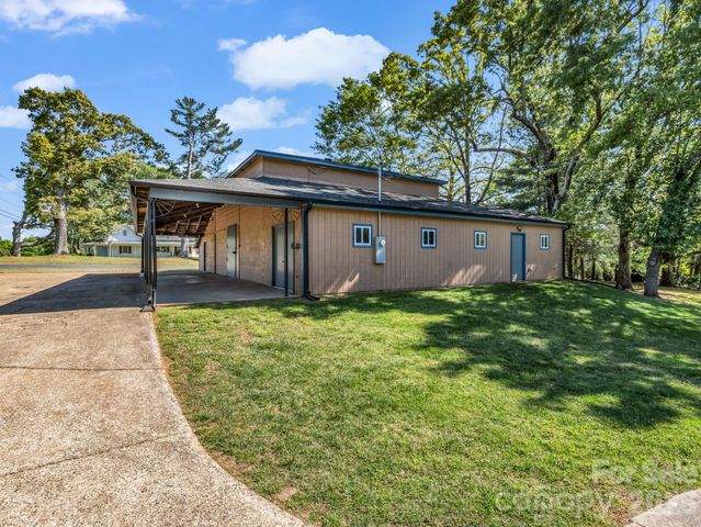 2521 Cat Square Road, Vale, NC 28168