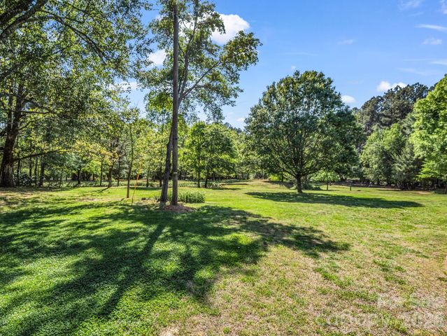 2521 Cat Square Road, Vale, NC 28168