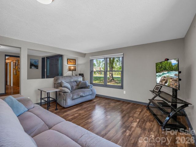 2521 Cat Square Road, Vale, NC 28168