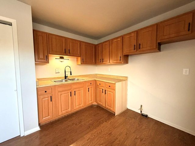 234 Wolf DRIVE, Dousman, WI 53118