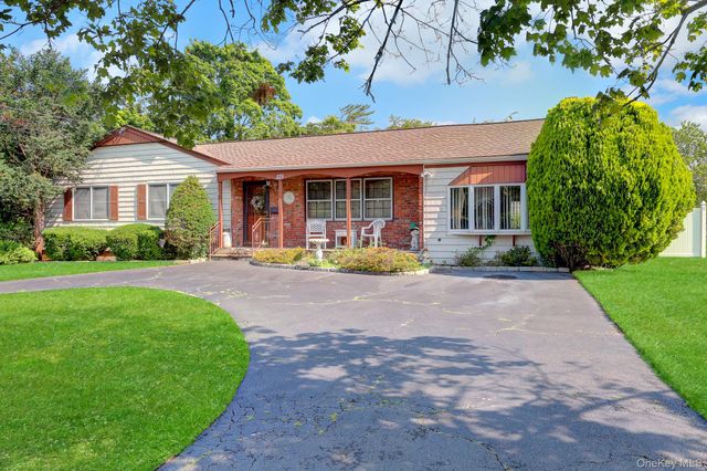 175 Franklin Street, Patchogue, NY 11772