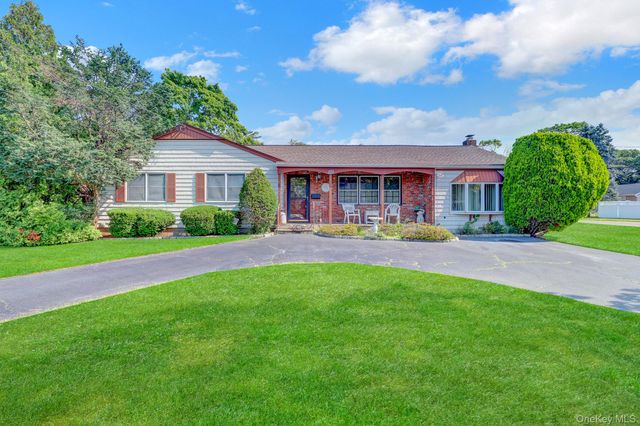 175 Franklin Street, Patchogue, NY 11772