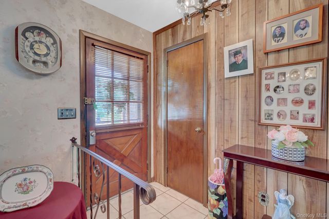 175 Franklin Street, Patchogue, NY 11772