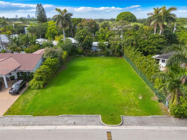 1310 95th St, Bay Harbor Islands, FL 33154