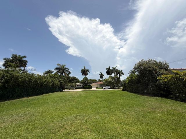 1310 95th St, Bay Harbor Islands, FL 33154