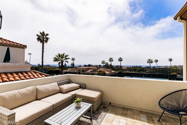 25 Centre Court 90, Dana Point, CA 92629