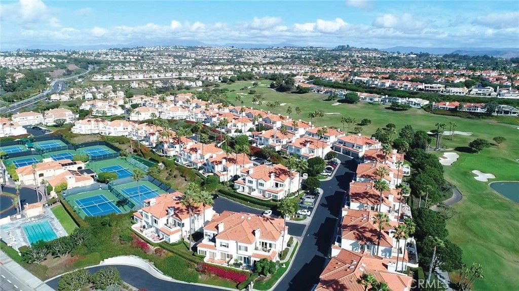 25 Centre Court 90, Dana Point, CA 92629
