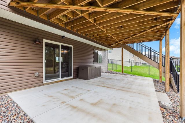 8198 384th Trail, North Branch, MN 55056