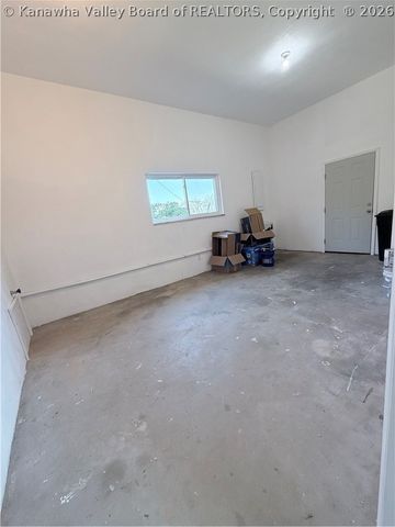5201 Hammons Drive, Cross Lanes, WV 25313