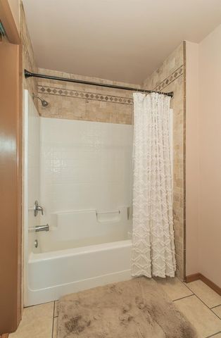 1498 Escalon Avenue, Clovis, CA 93611