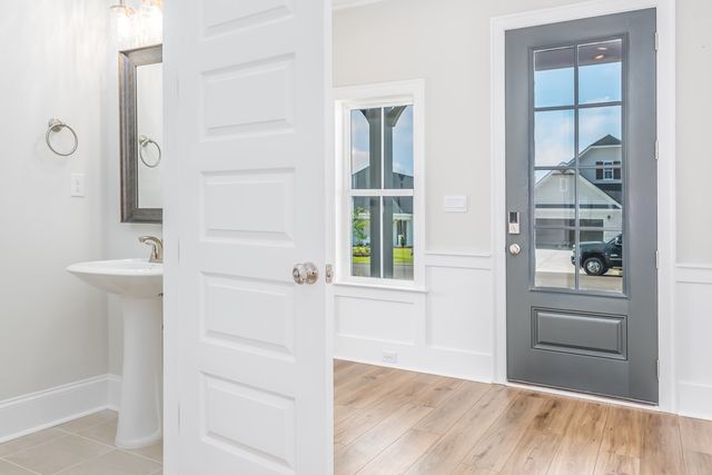 220 Zinnia Lane, Dothan, AL 36305