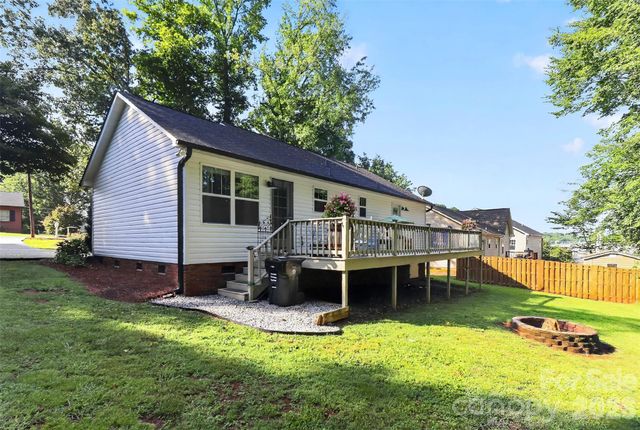 216 Hillside Avenue SW, Concord, NC 28025