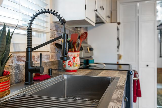 955 ENTRY SCHOOL RD, Fishersville, VA 22939