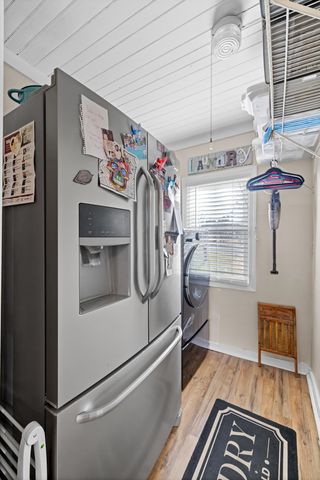 955 ENTRY SCHOOL RD, Fishersville, VA 22939