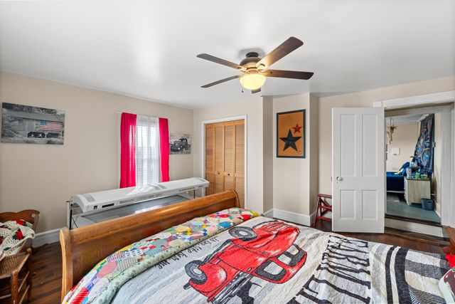 955 ENTRY SCHOOL RD, Fishersville, VA 22939