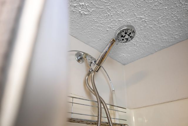 955 ENTRY SCHOOL RD, Fishersville, VA 22939