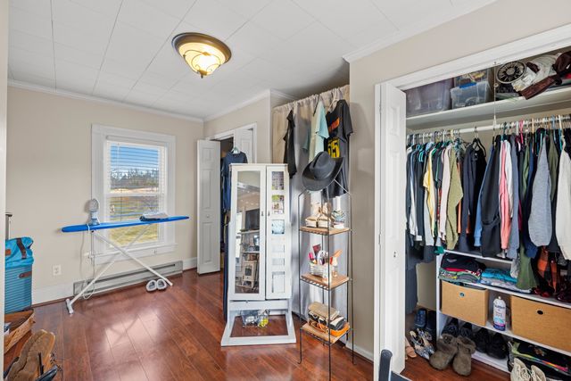 955 ENTRY SCHOOL RD, Fishersville, VA 22939