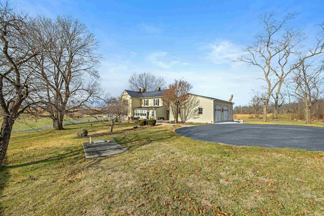 955 ENTRY SCHOOL RD, Fishersville, VA 22939