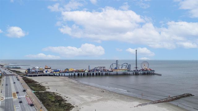 2314 31st Street, Galveston, TX 77550