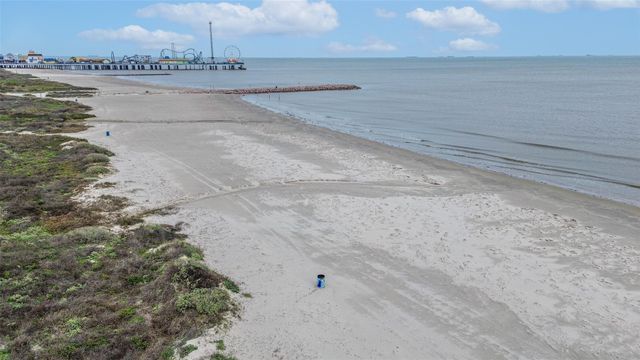 2314 31st Street, Galveston, TX 77550