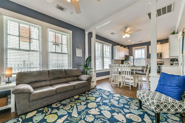 2314 31st Street, Galveston, TX 77550