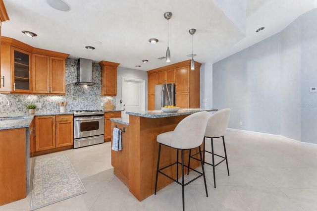 2708 W OSBORNE AVENUE, Tampa, FL 33614