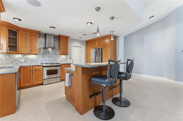 2708 W OSBORNE AVENUE, Tampa, FL 33614