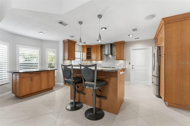 2708 W OSBORNE AVENUE, Tampa, FL 33614