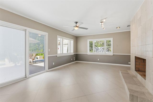 2708 W OSBORNE AVENUE, Tampa, FL 33614