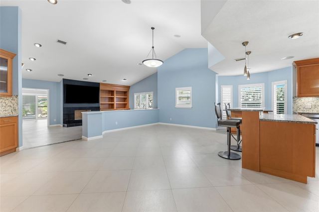 2708 W OSBORNE AVENUE, Tampa, FL 33614