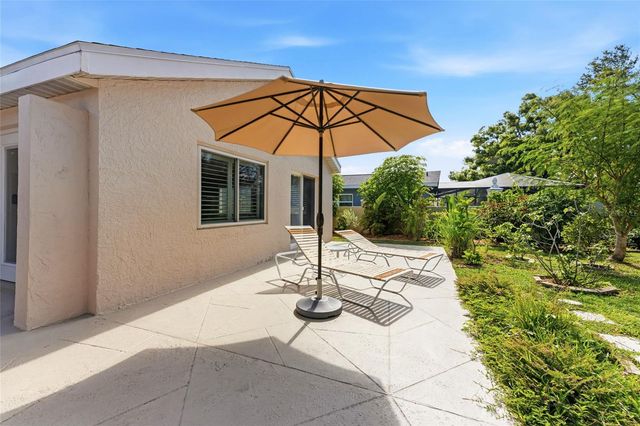 2708 W OSBORNE AVENUE, Tampa, FL 33614