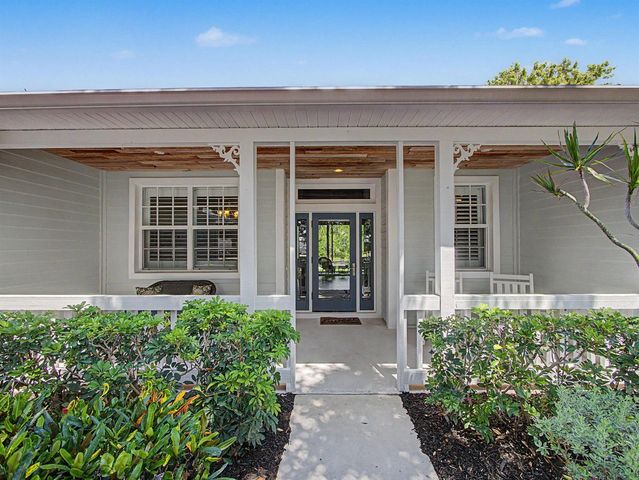 1146 SW Arrowhead Court, Palm City, FL 34990