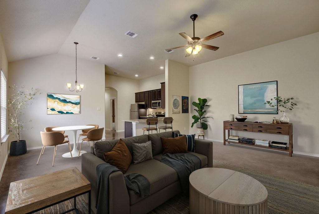 467 Jack Rabbit LN A, Buda, TX 78610