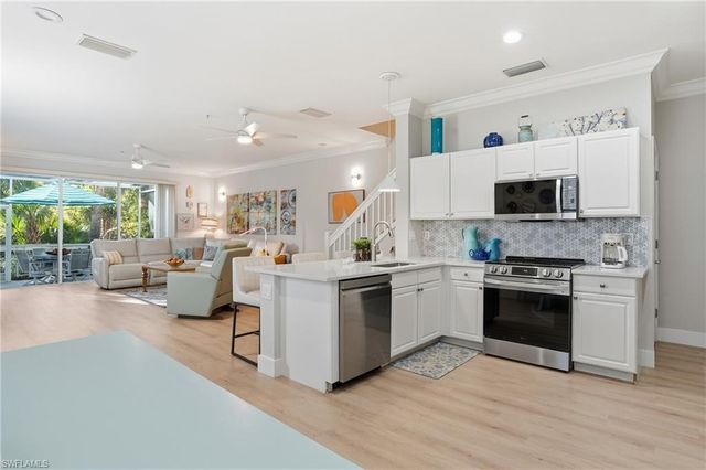 15671 Marcello CIR # 124, Naples, FL 34110