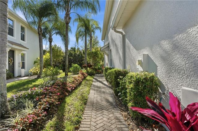 15671 Marcello CIR # 124, Naples, FL 34110
