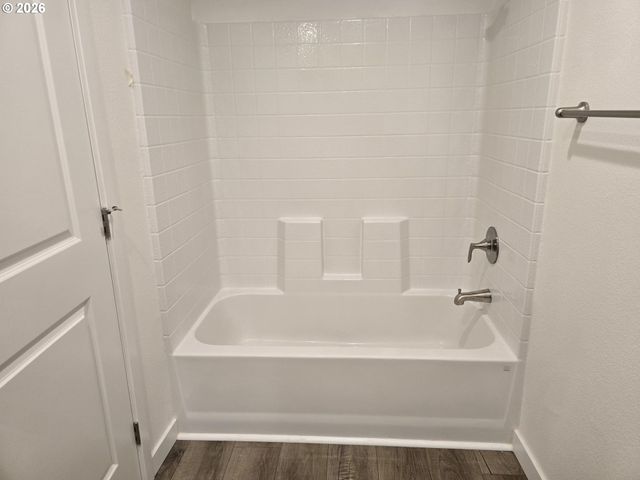 5299 Maple St, Florence, OR 97439