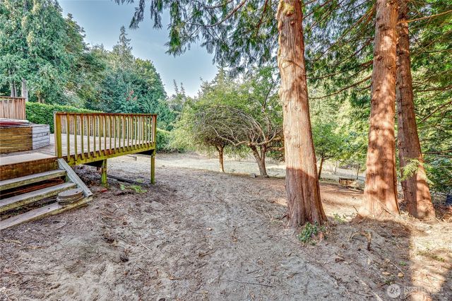 5368 Crystal Springs Drive NE, Bainbridge Island, WA 98110