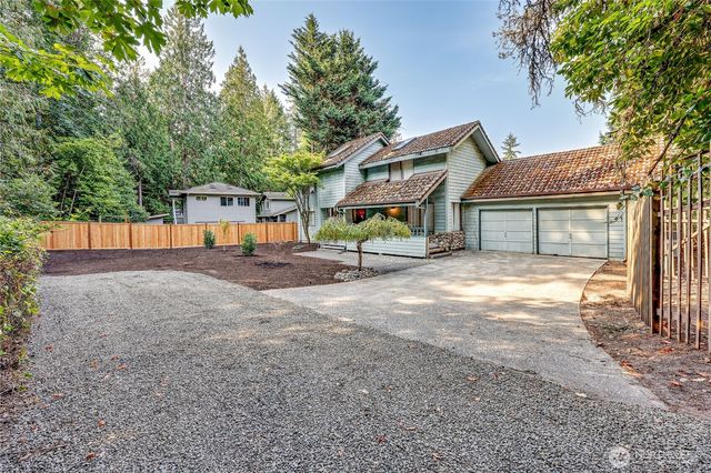 5368 Crystal Springs Drive NE, Bainbridge Island, WA 98110