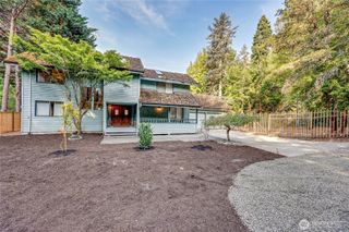 5368 Crystal Springs Drive NE, Bainbridge Island, WA 98110
